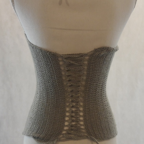 💲  SOLD    Crop, Halter, Boho, Crochet - Picture 6 of 7